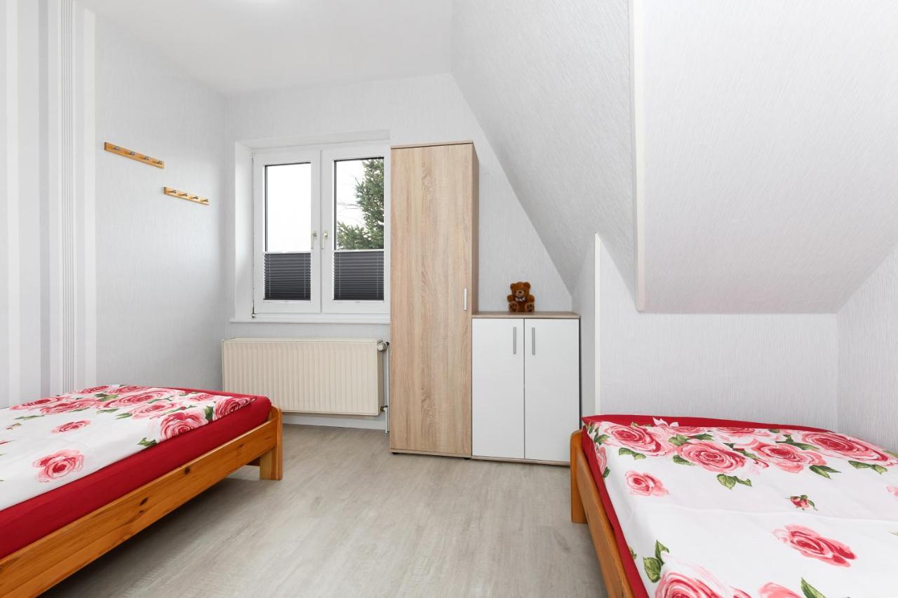 Haus-Sand-Am-Meer Neuharlingersiel Kültér fotó